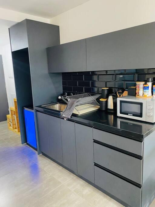 דירות תל אביב Lovely Flat In The Center 36 מראה חיצוני תמונה