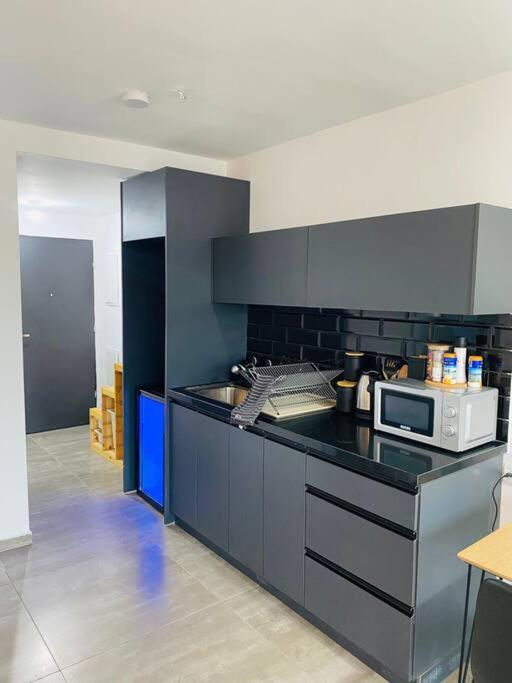 דירות תל אביב Lovely Flat In The Center 36 מראה חיצוני תמונה